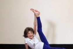 最新爆料蹦极视频大全集,揭秘最新蹦极视频大全集，惊险瞬间尽收眼底