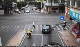 梅州交通事故爆料最新消息今天,多车相撞，现场情况紧急！